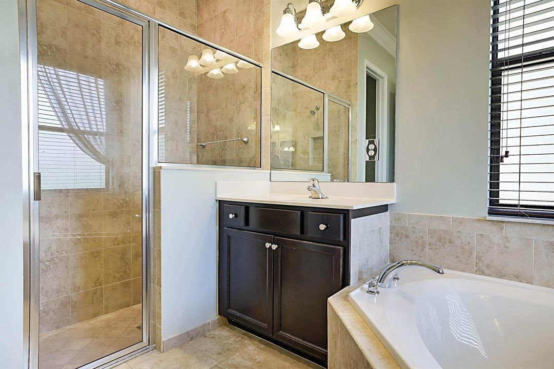 8904 Sea Chase Drive -27