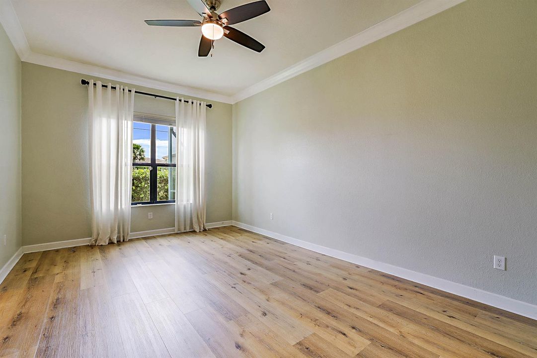 8904 Sea Chase Drive -22