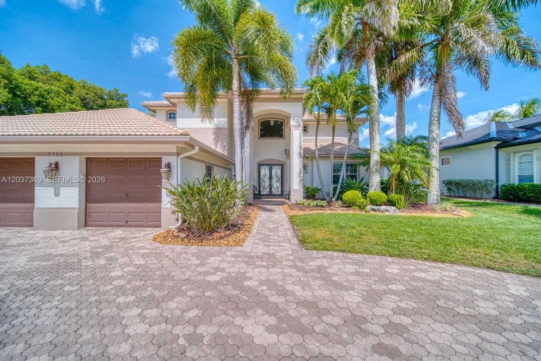 For Sale: $1,395,000 (5 beds, 3 baths, 3668 Square Feet)
