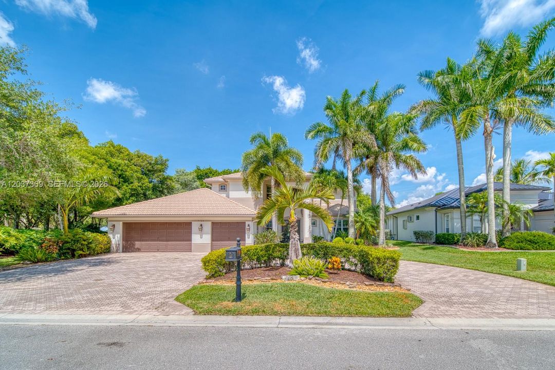 For Sale: $1,395,000 (5 beds, 3 baths, 3668 Square Feet)