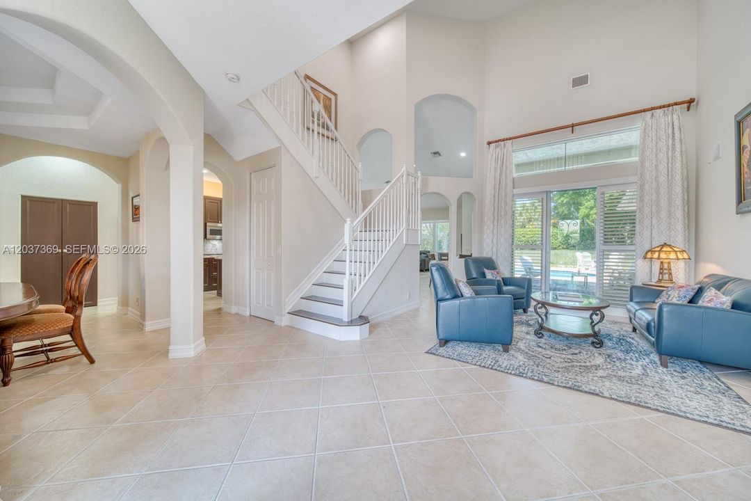 For Sale: $1,395,000 (5 beds, 3 baths, 3668 Square Feet)