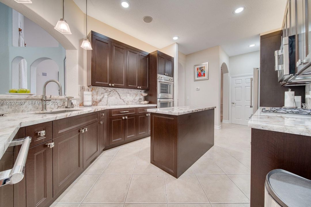For Sale: $1,395,000 (5 beds, 3 baths, 3668 Square Feet)