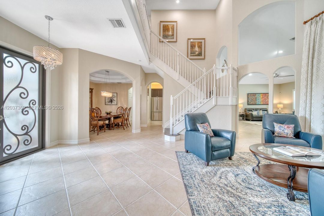 For Sale: $1,395,000 (5 beds, 3 baths, 3668 Square Feet)