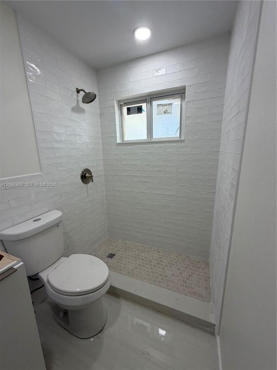 For Sale: $529,900 (3 beds, 2 baths, 1250 Square Feet)