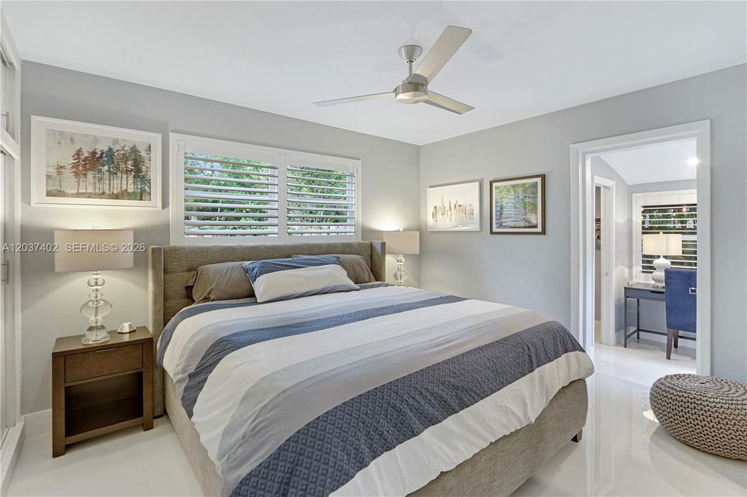 For Sale: $895,000 (3 beds, 2 baths, 1344 Square Feet)
