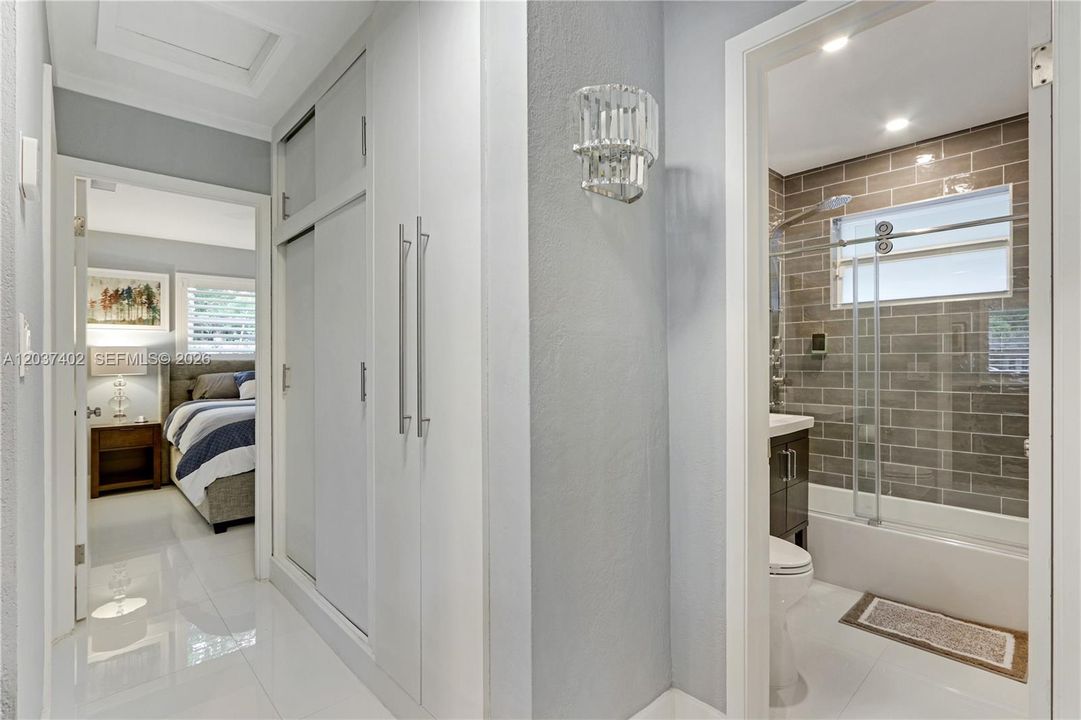 For Sale: $895,000 (3 beds, 2 baths, 1344 Square Feet)