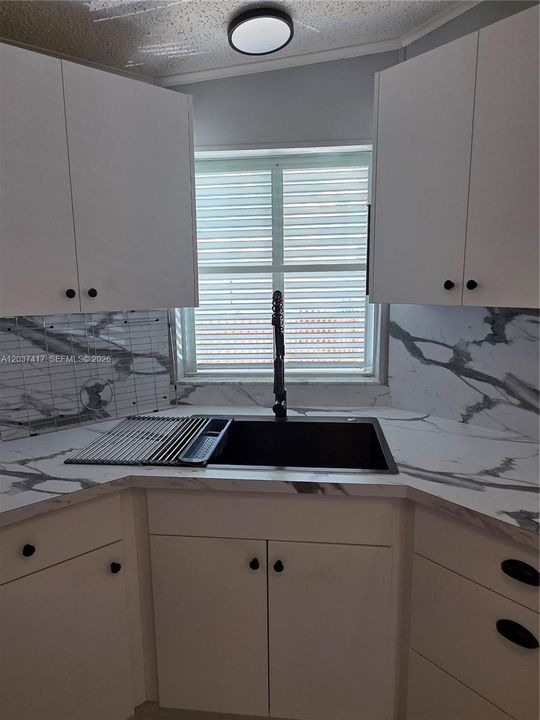 For Sale: $93,000 (2 beds, 2 baths, 2201 Square Feet)