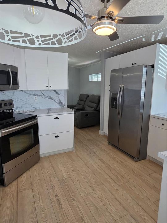 For Sale: $93,000 (2 beds, 2 baths, 2201 Square Feet)