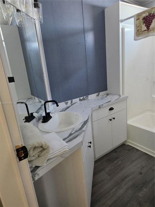 For Sale: $93,000 (2 beds, 2 baths, 2201 Square Feet)