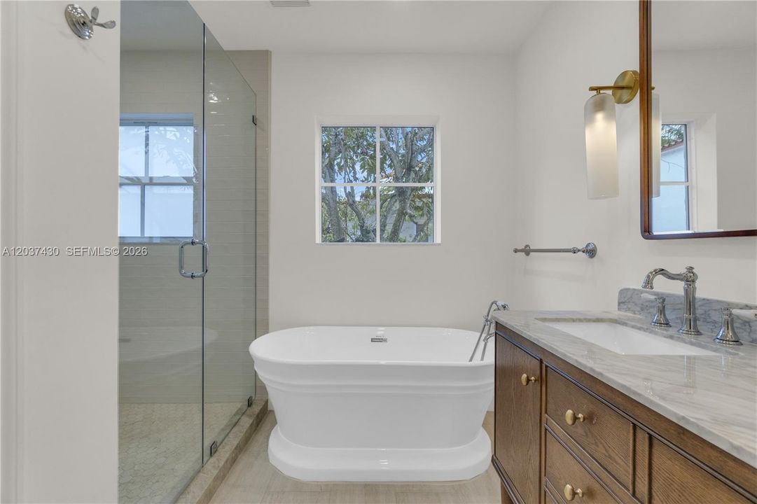 For Rent: $10,000 (4 beds, 3 baths, 2787 Square Feet)
