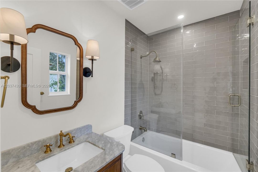 For Rent: $10,000 (4 beds, 3 baths, 2787 Square Feet)