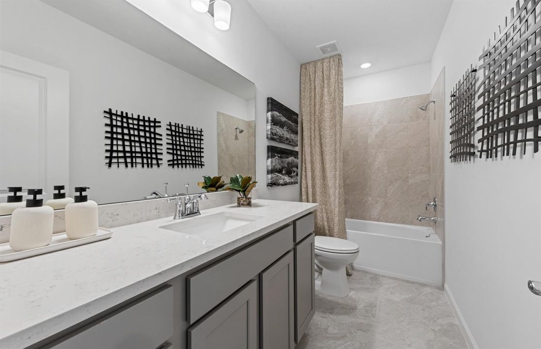 SWFL_PU_SOL_Alder_Owner Bath 2_web