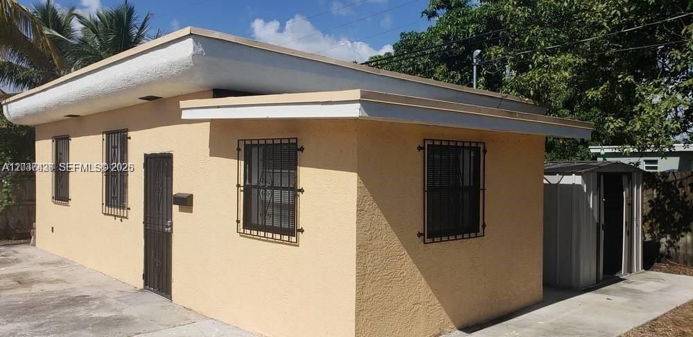 For Sale: $657,000 (0 beds, 0 baths, 1456 Square Feet)