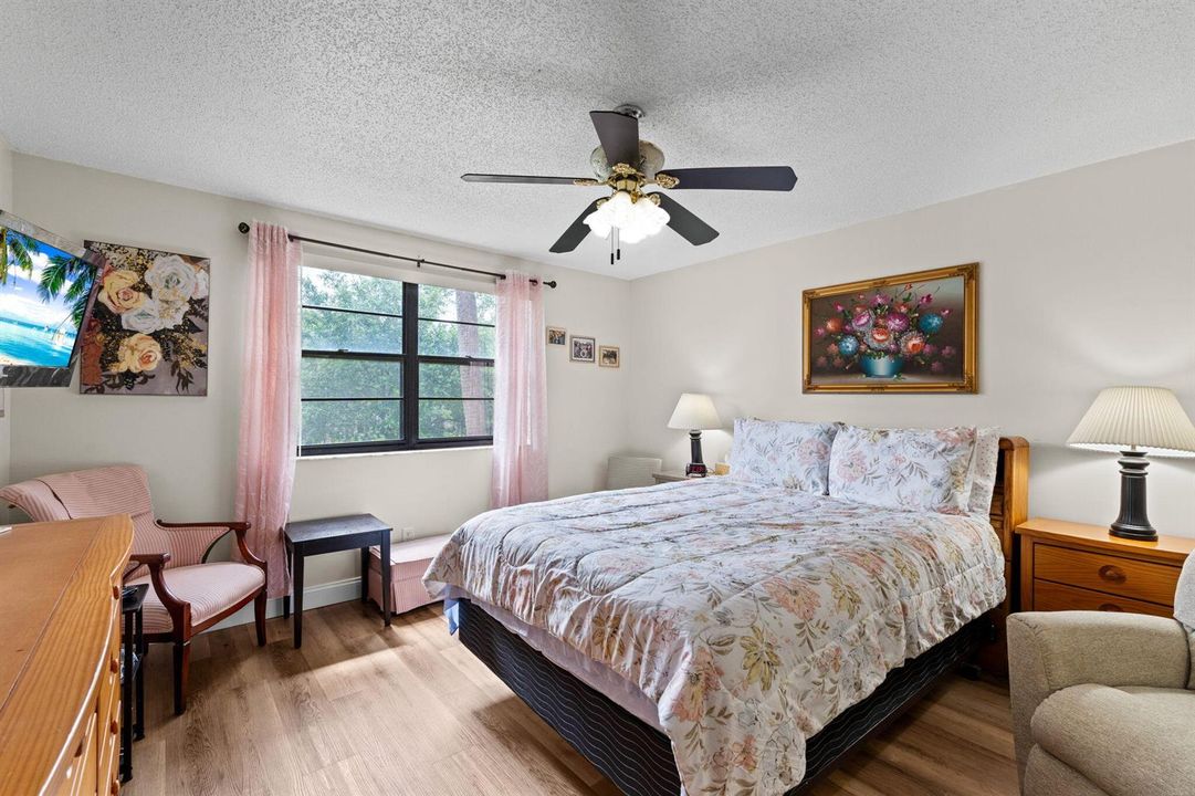 15-web-or-mls-A7406885