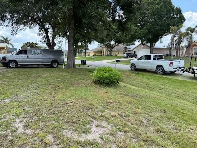 1165 Front lawn