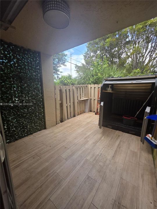 For Rent: $2,600 (3 beds, 2 baths, 1120 Square Feet)
