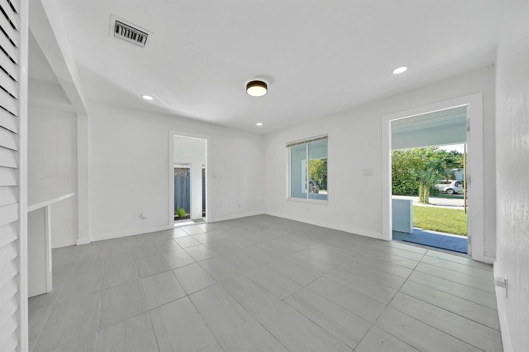 4 Living Room (2)