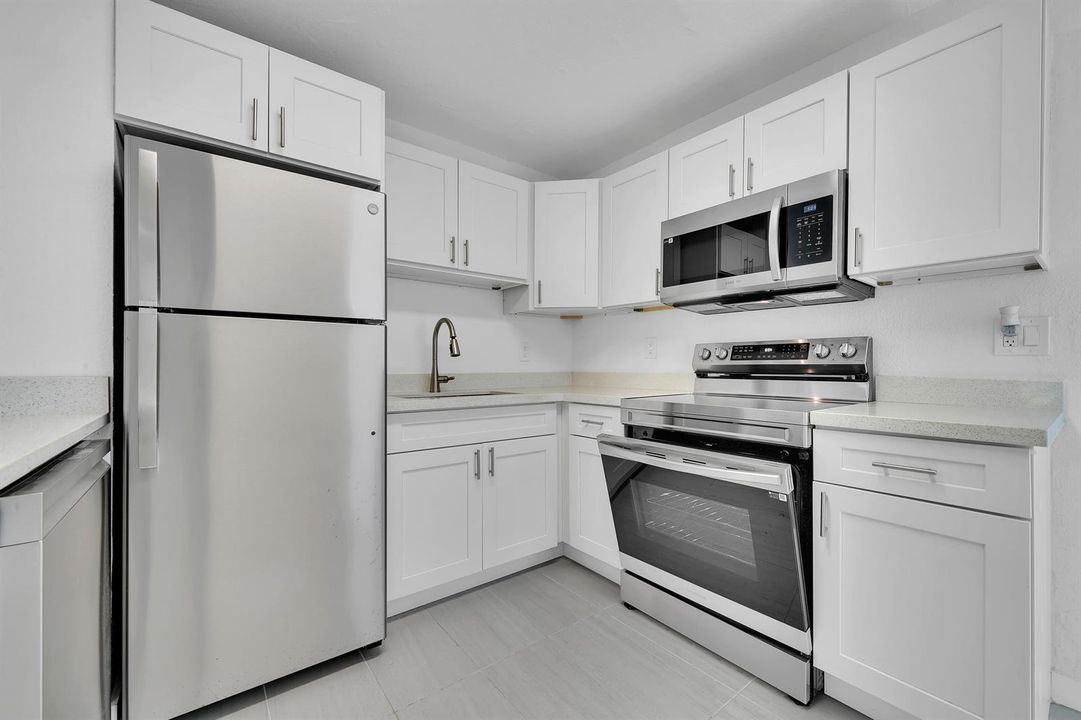 5 Kitchen (3)