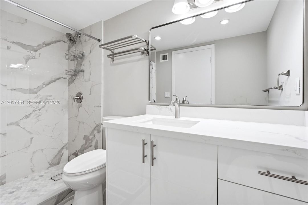 For Sale: $459,000 (2 beds, 2 baths, 1287 Square Feet)