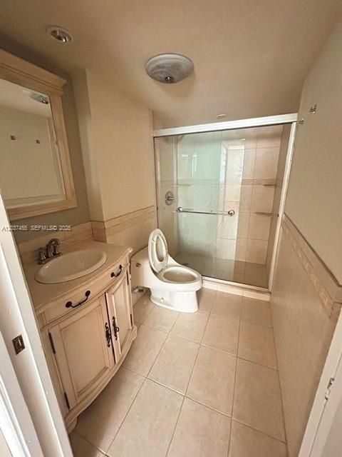 For Rent: $2,300 (2 beds, 2 baths, 1071 Square Feet)