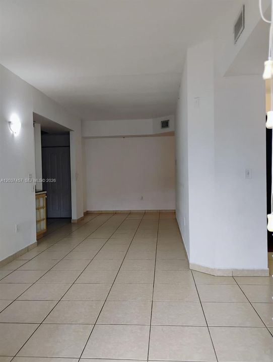 En Venta: $307,900 (3 camas, 2 baños, 1220 Pies cuadrados)