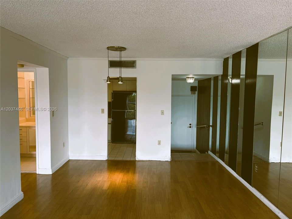 En Renta: $1,800 (1 camas, 1 baños, 839 Pies cuadrados)