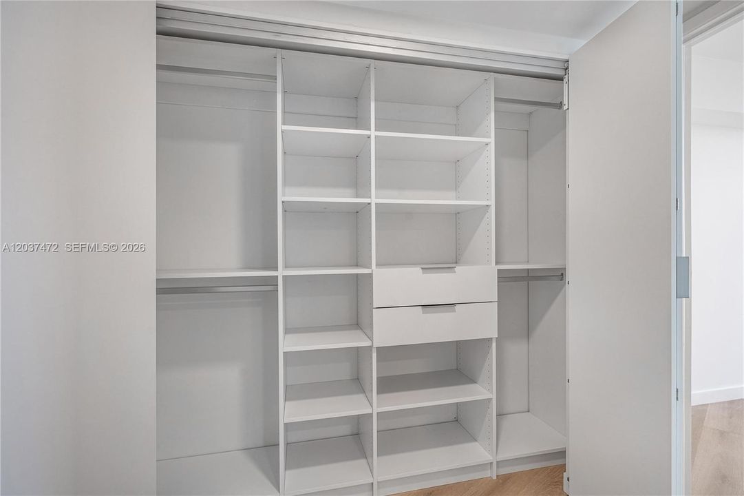 En Renta: $3,950 (2 camas, 2 baños, 1181 Pies cuadrados)