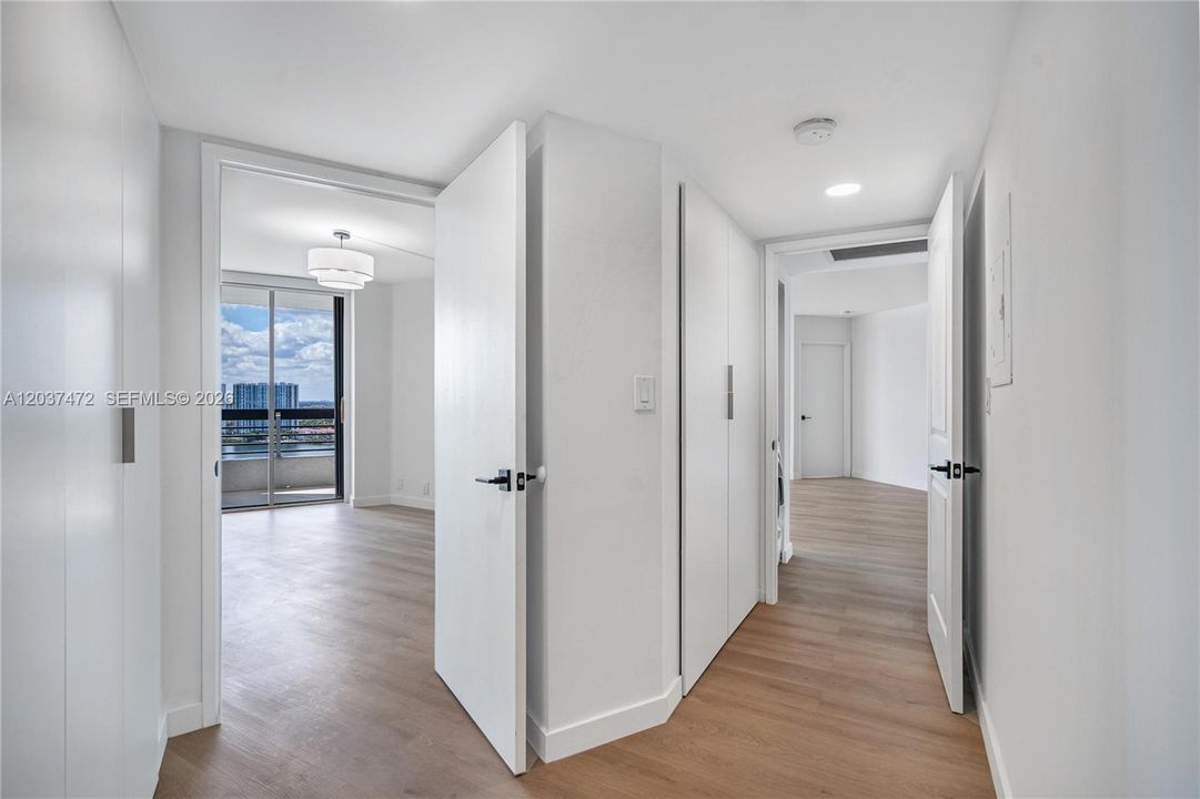 En Renta: $3,950 (2 camas, 2 baños, 1181 Pies cuadrados)