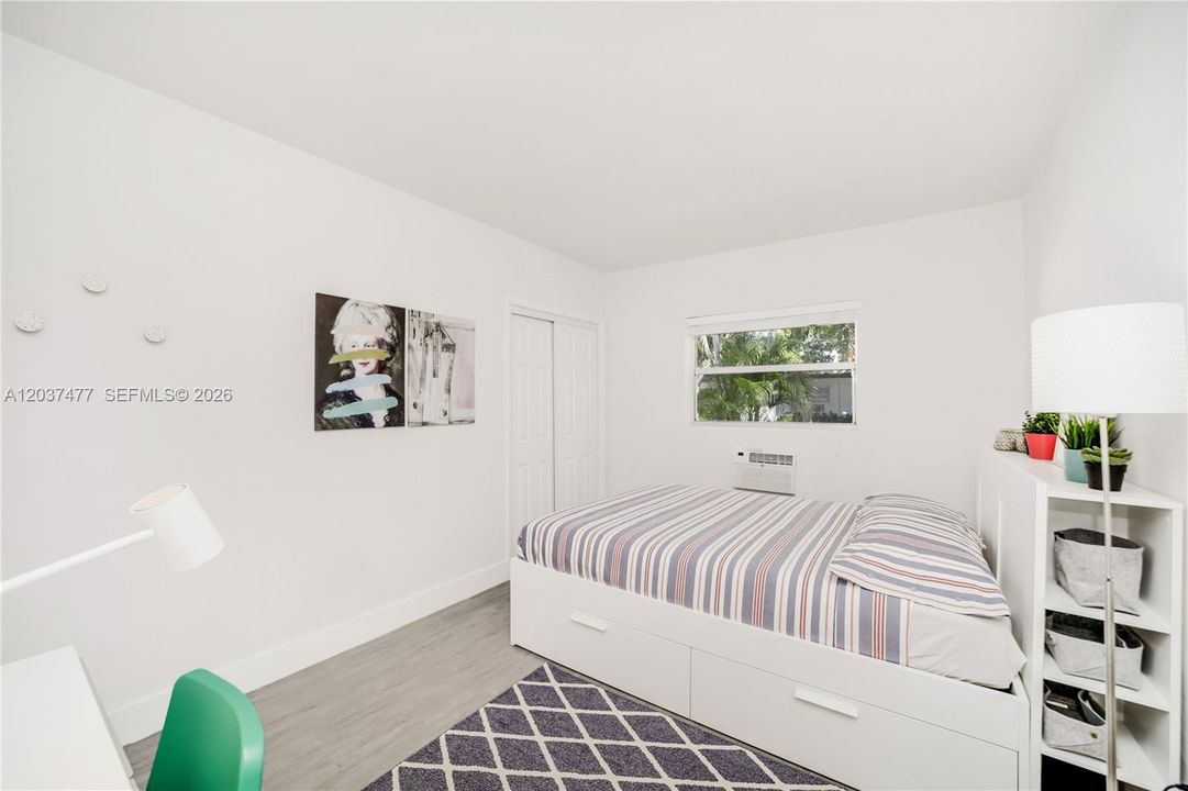 For Rent: $1,750 (1 beds, 1 baths, 482 Square Feet)