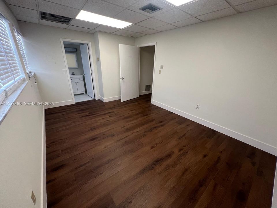 For Rent: $2,350 (0 beds, 0 baths, 0 Square Feet)