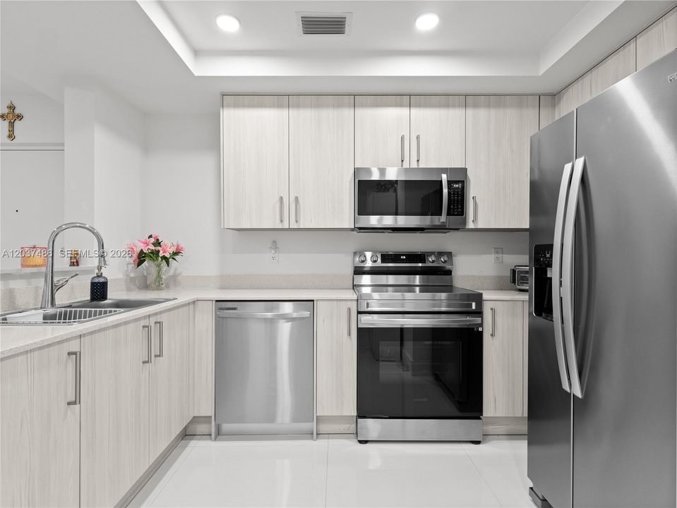 modern appliances and kitchen