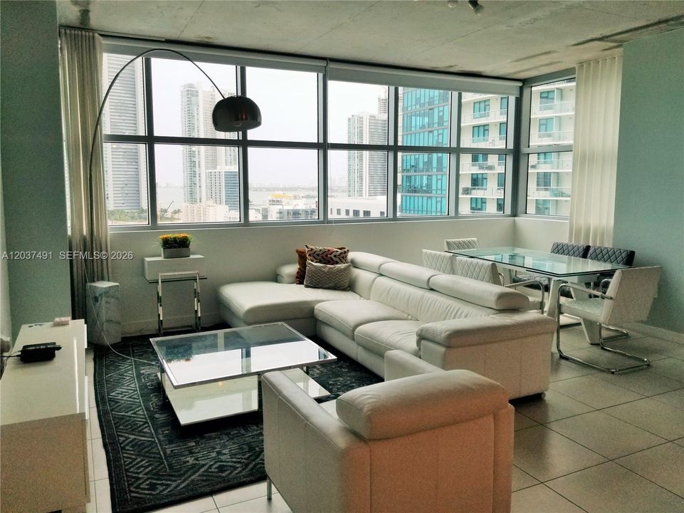 For Rent: $5,300 (2 beds, 2 baths, 1263 Square Feet)