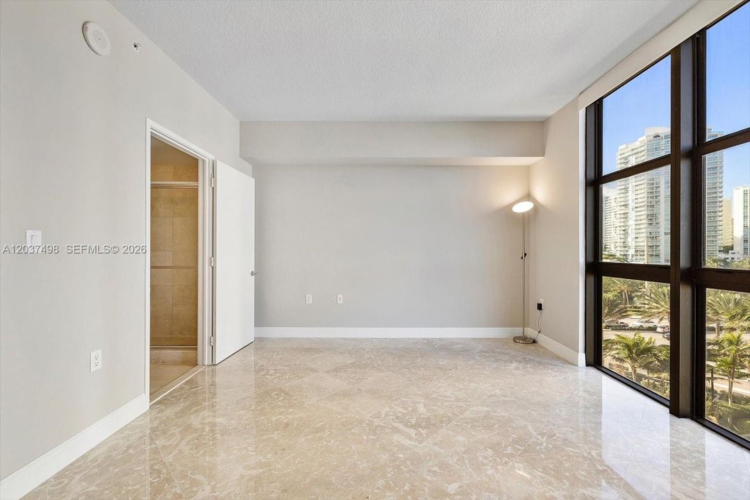 For Sale: $1,390,000 (2 beds, 2 baths, 1798 Square Feet)