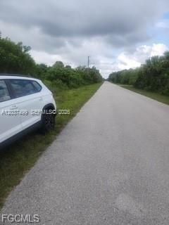 На продажу: $27,000 (0.27 acres)