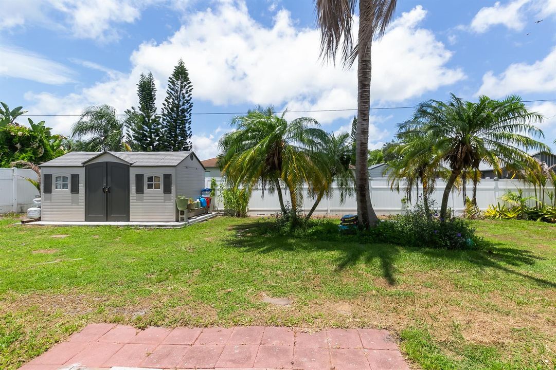 591 SE Chapman Ave