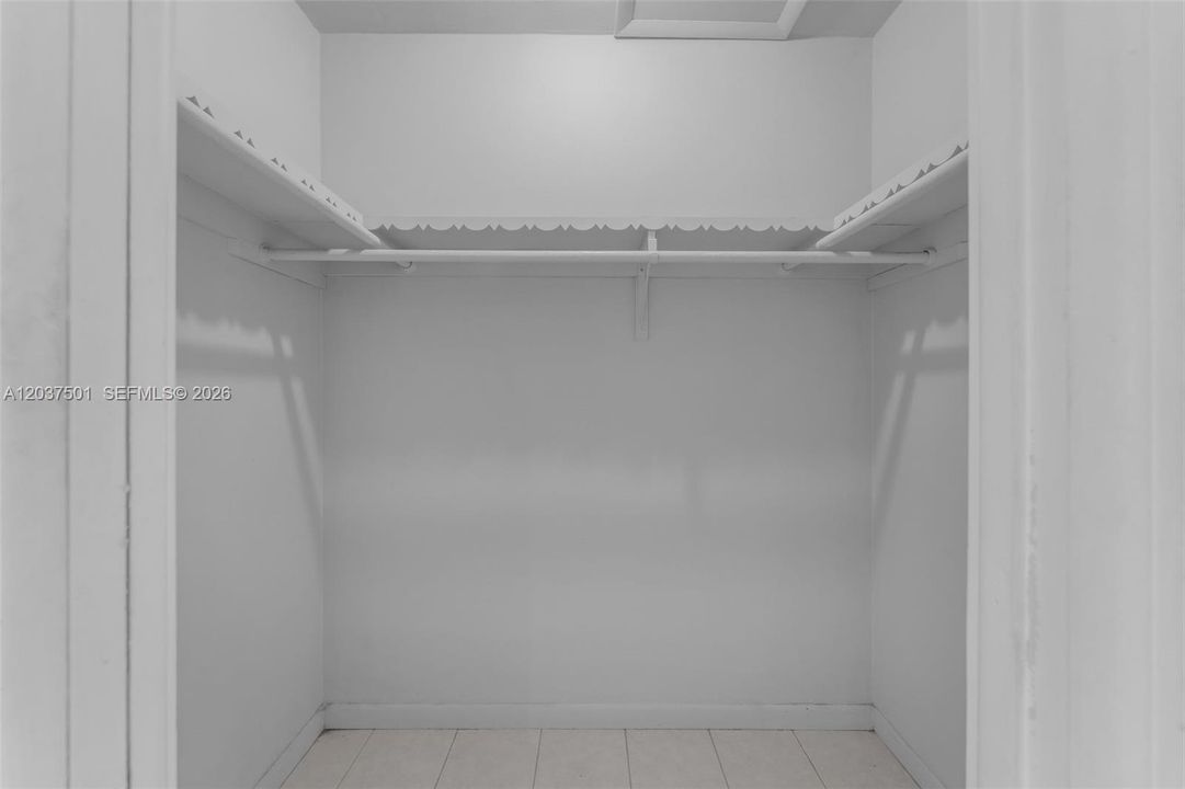 На продажу: $829,000 (3 спален, 3 ванн, 2378 Квадратных фут)