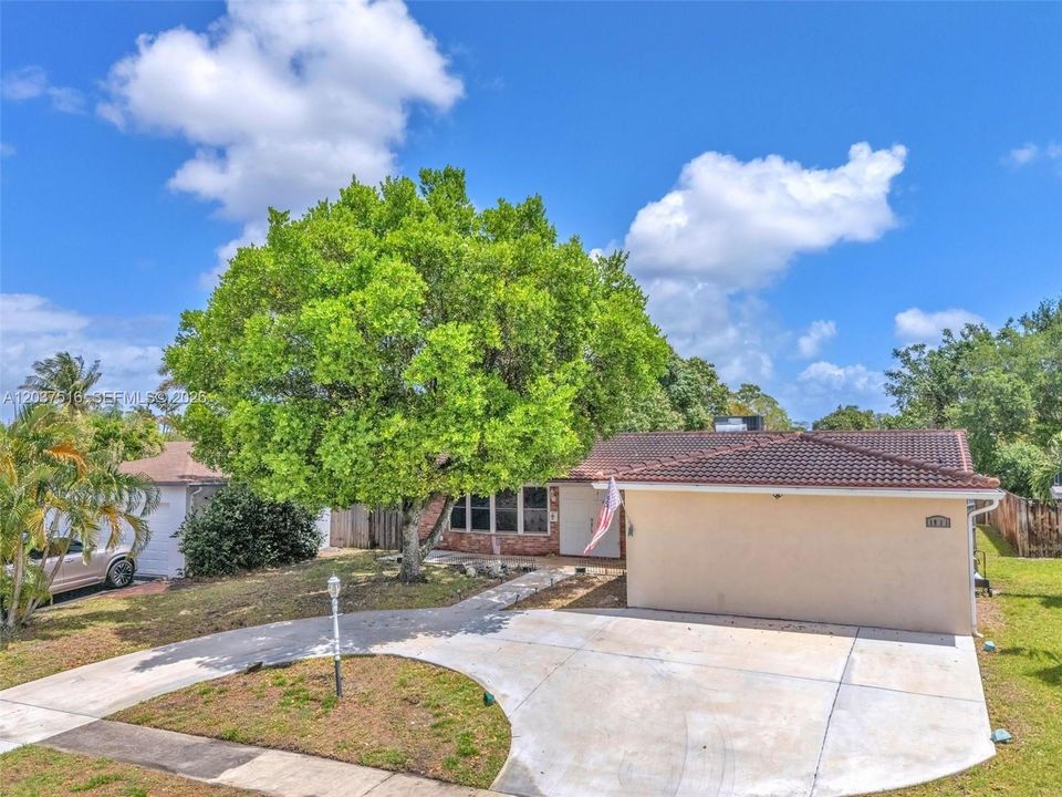 For Sale: $850,000 (4 beds, 3 baths, 0 Square Feet)