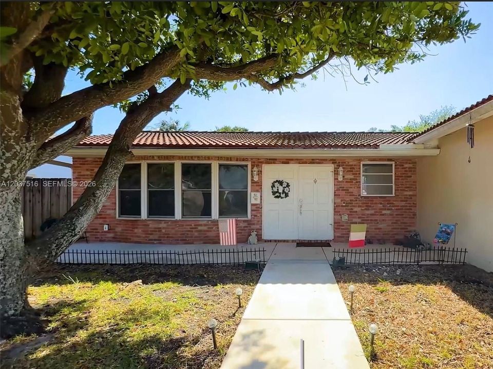 For Sale: $850,000 (4 beds, 3 baths, 0 Square Feet)