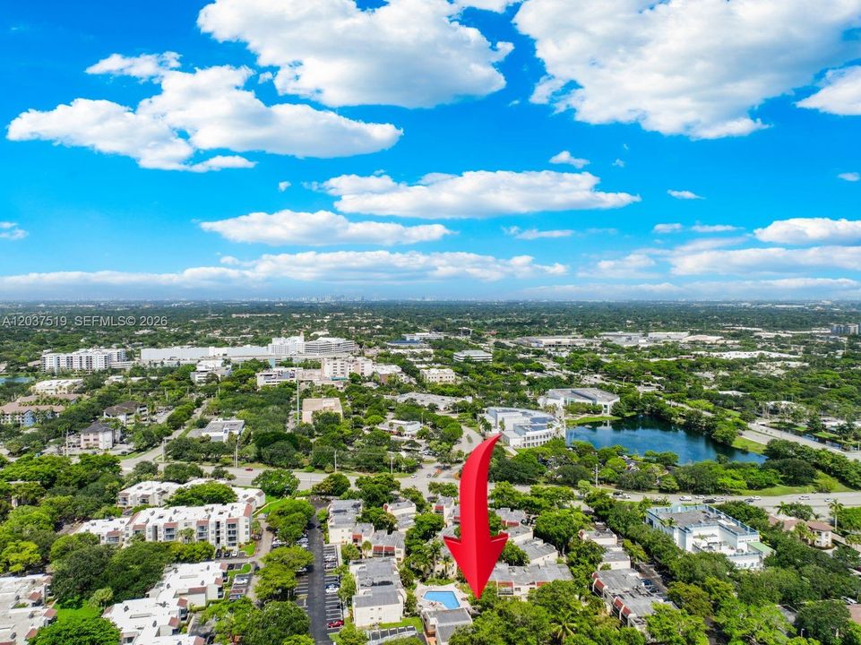 For Sale: $210,000 (2 beds, 1 baths, 1010 Square Feet)