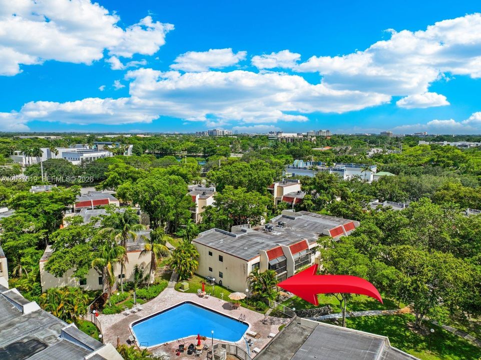 For Sale: $210,000 (2 beds, 1 baths, 1010 Square Feet)