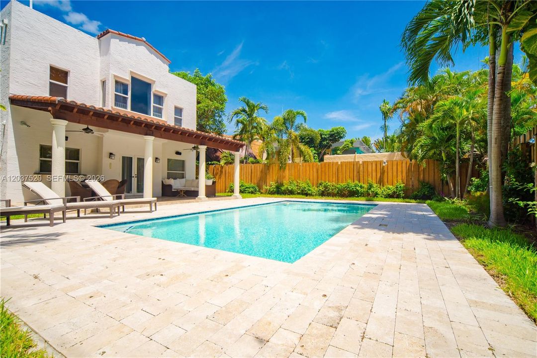 For Rent: $12,500 (4 beds, 4 baths, 3220 Square Feet)