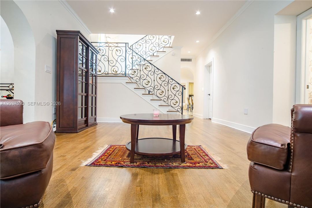 For Rent: $12,500 (4 beds, 4 baths, 3220 Square Feet)