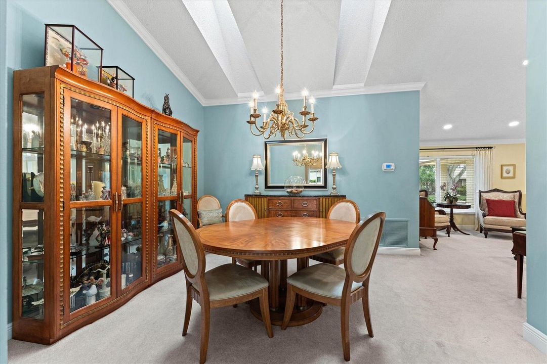 Formal Dining