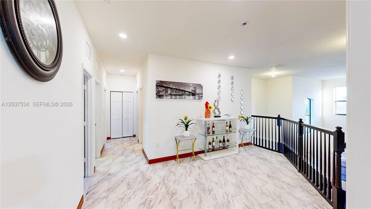 For Sale: $660,000 (5 beds, 4 baths, 3696 Square Feet)