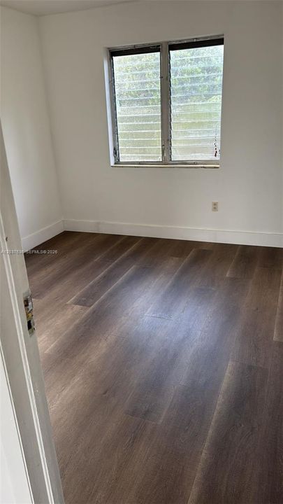 В аренду: $2,100 (2 спален, 1 ванн, 1285 Квадратных фут)