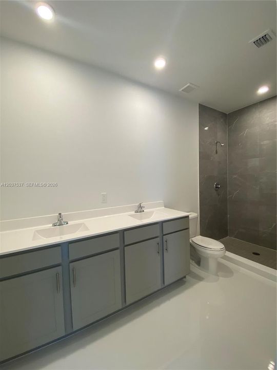 For Rent: $4,000 (4 beds, 3 baths, 2313 Square Feet)