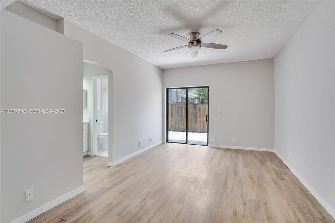 1 BEDROOM
