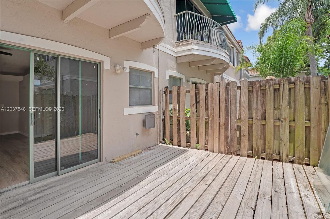 For Sale: $469,900 (4 beds, 2 baths, 1812 Square Feet)