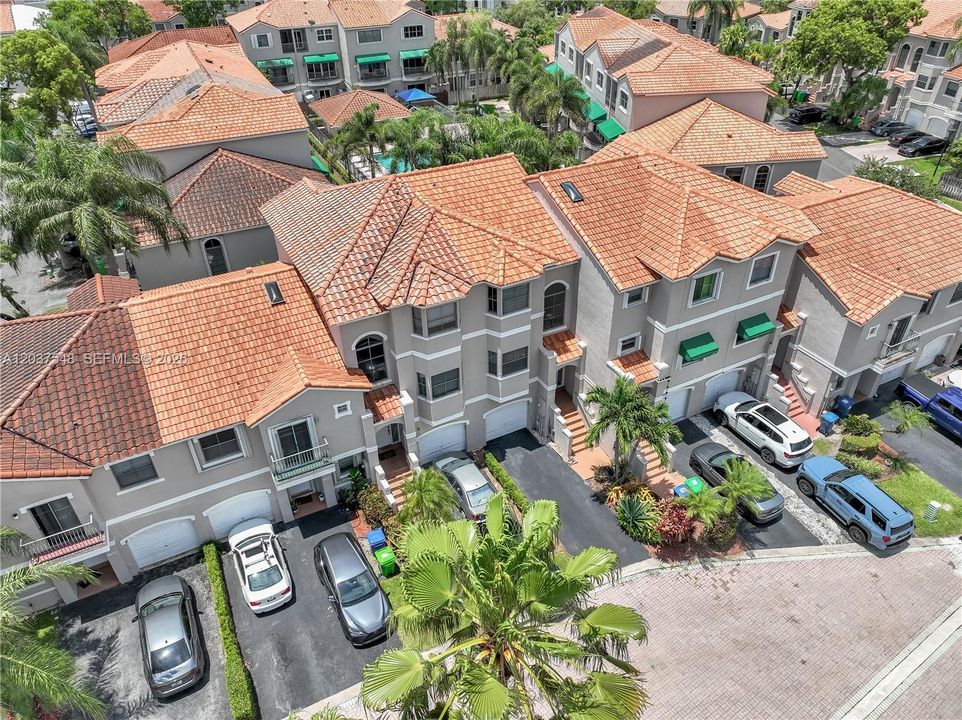 For Sale: $469,900 (4 beds, 2 baths, 1812 Square Feet)