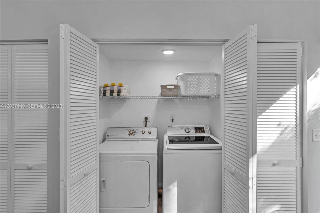 В аренду: $4,950 (3 спален, 2 ванн, 1494 Квадратных фут)